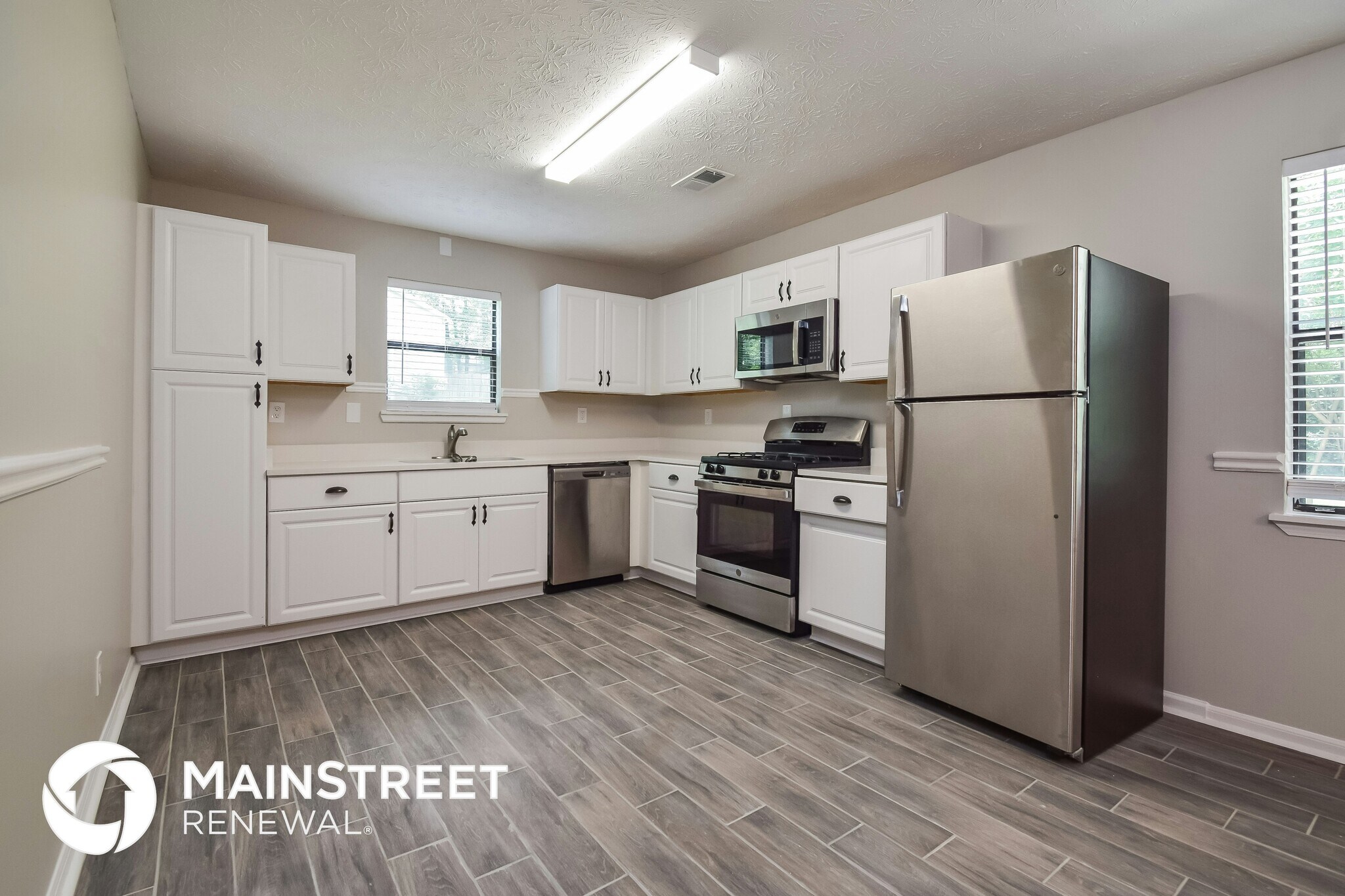 Building Photo - 2223 Rio Grande Ct