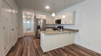 Building Photo - $1,850 -Brand New 3-Bed, 2-Bath Condo Riverton