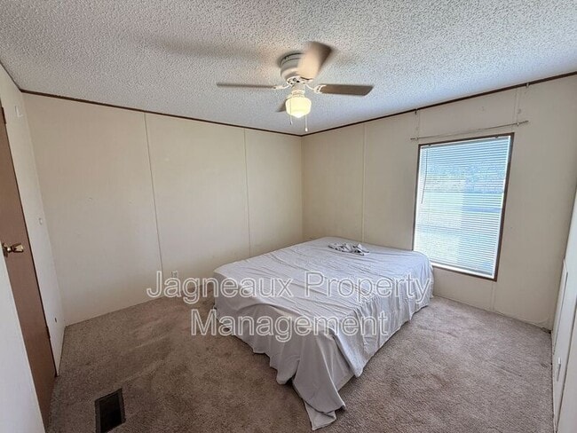 Building Photo - 7775 LA-1133