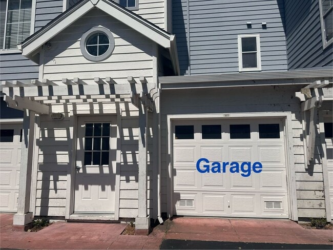 Building Photo - 609 Arcadia Terrace