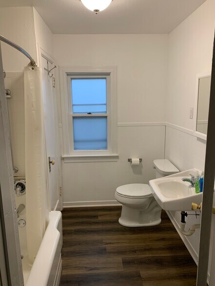 Bathroom. - 108 Laredo Ave