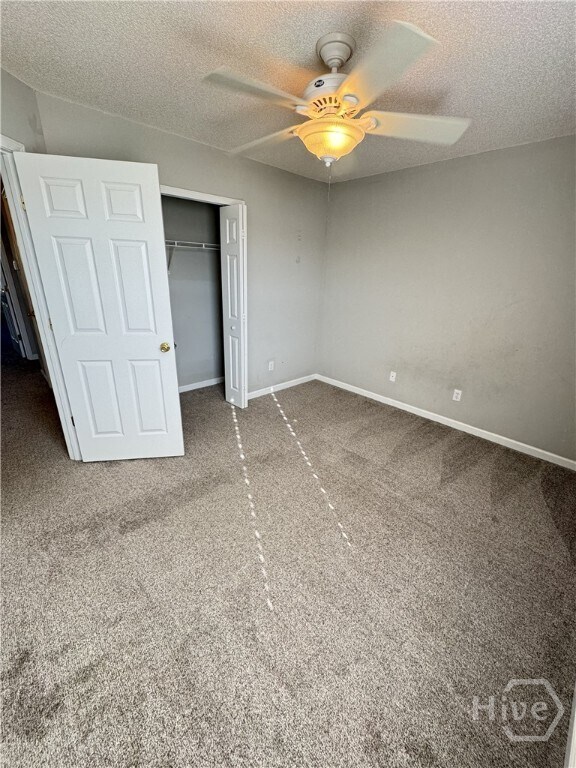 Building Photo - 4 Greatwood Wy