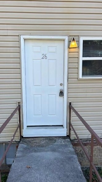 Primary Photo - 210 Hendricks Blvd