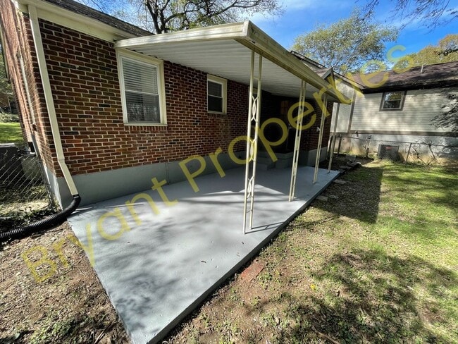 Building Photo - Inglewood - 2 Bedroom Brick