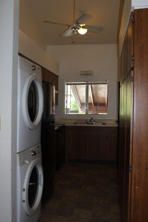 Building Photo - Newtown Meadows - Two bedroom, two bath to...