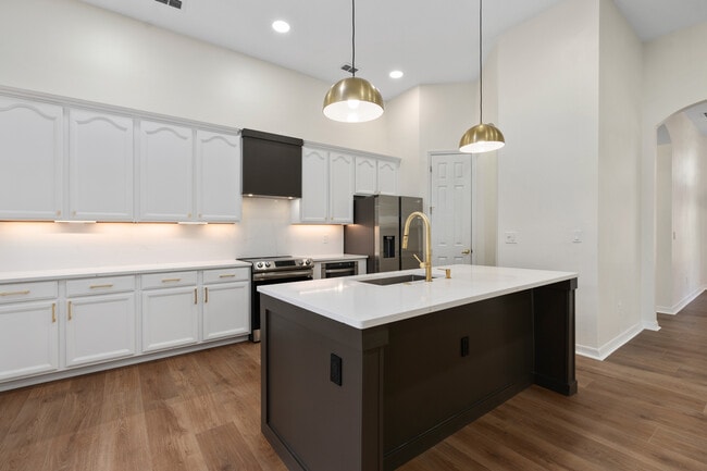 Building Photo - 2522 Northumbria Dr