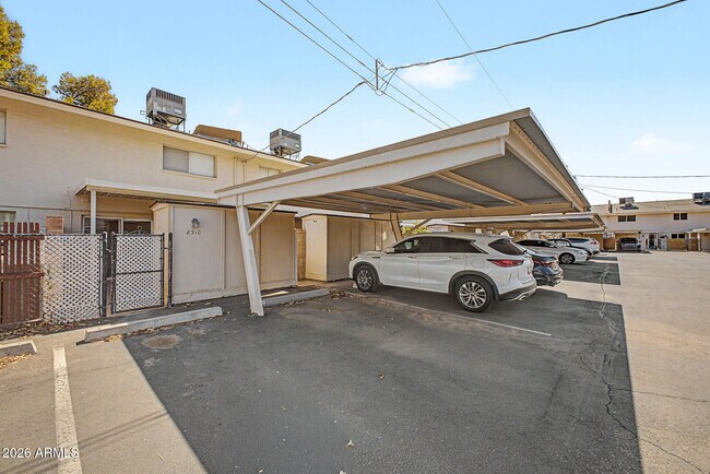 Building Photo - 8510 E Montebello Ave