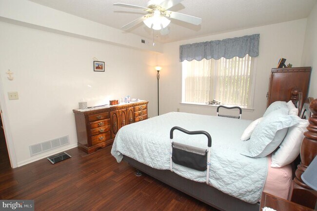 Building Photo - 6403 Centennial Station Dr