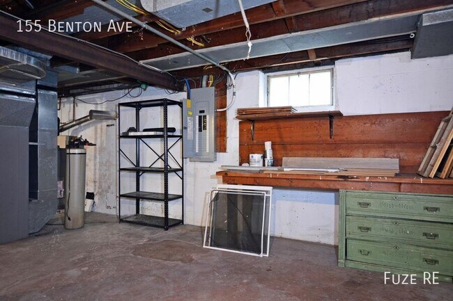 Building Photo - 155 Benton Ave