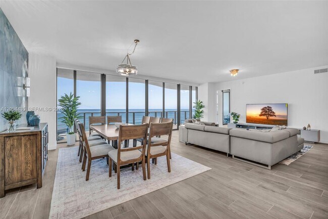 Building Photo - 900 N Ocean Blvd