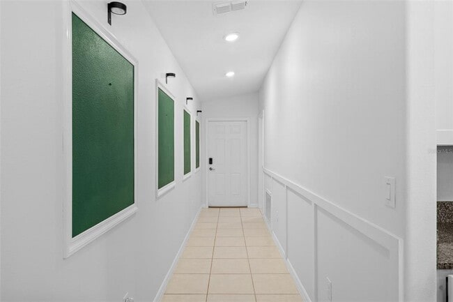 Building Photo - 5554 Blue Azure Dr