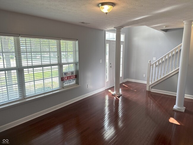 Building Photo - 11461 Reagan Dr