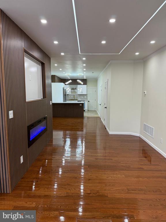 Building Photo - 5502 Master St