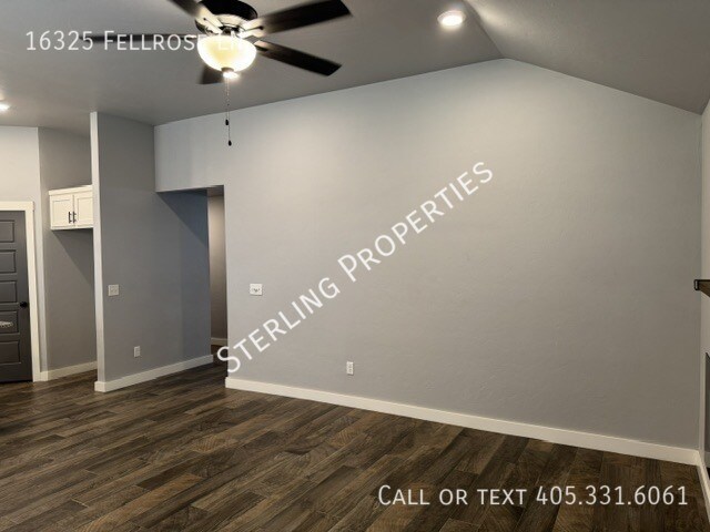 Building Photo - 16325 Fellrose Ln
