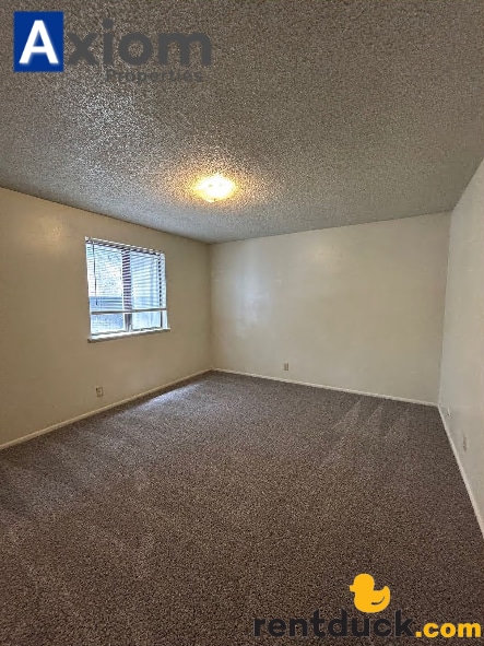 Building Photo - 1534 Bench Rd