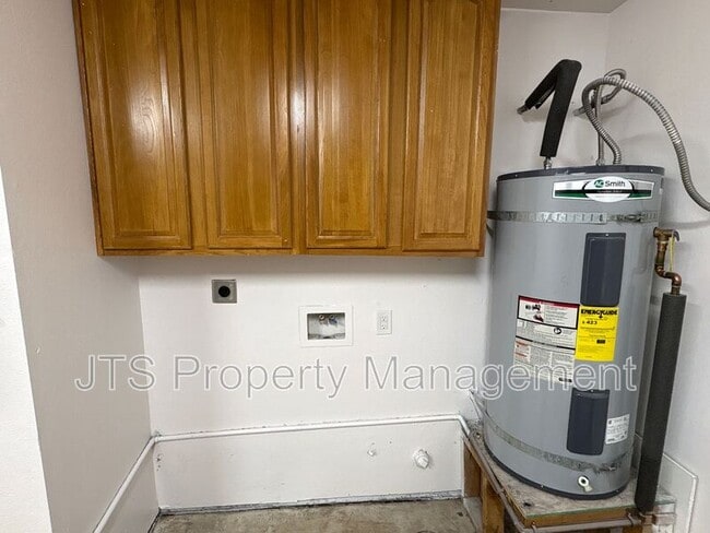 Building Photo - 3546 44th St