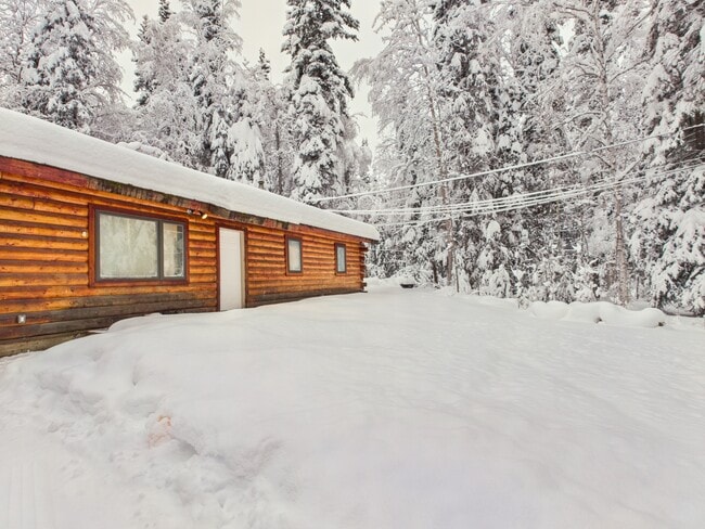 Building Photo - 2587 Rachel Ct