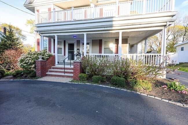 Building Photo - 19 Burton Terrace