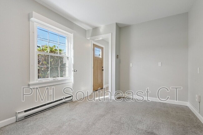 Building Photo - 9 Haigh Ave