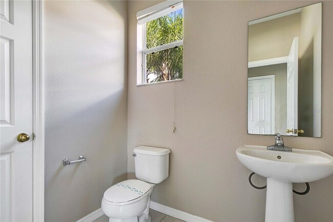 Building Photo - Beautiful Home in the Lake Nona area