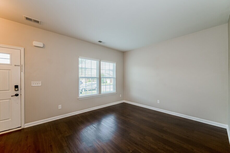 Building Photo - 2642 Apple Cross Ct