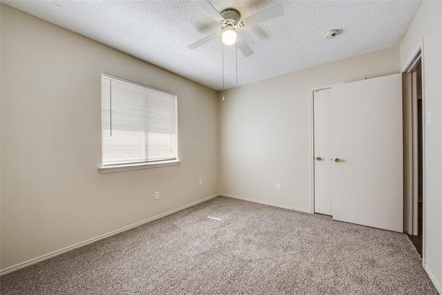 Building Photo - 1629 Thornhill Ln