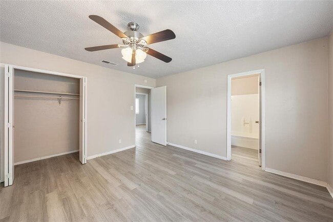 Building Photo - 1111 W Rundberg Ln