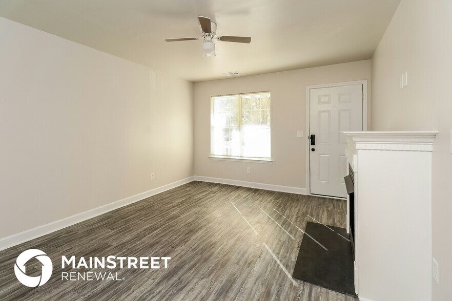 Building Photo - 2331 Reid Oaks Dr