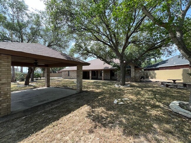 Building Photo - Winfield Subdivision