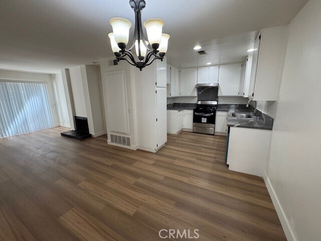 Building Photo - 2360 S Diamond Bar Blvd
