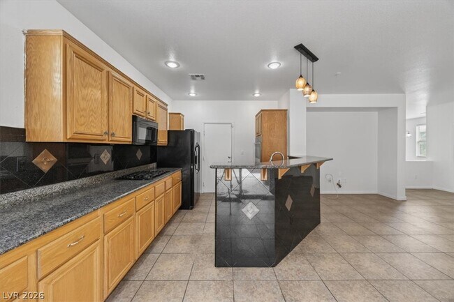 Building Photo - 5365 Fairbranch Ln