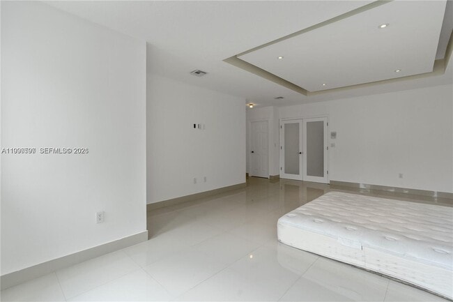 Building Photo - 7333 NW 108th Ct