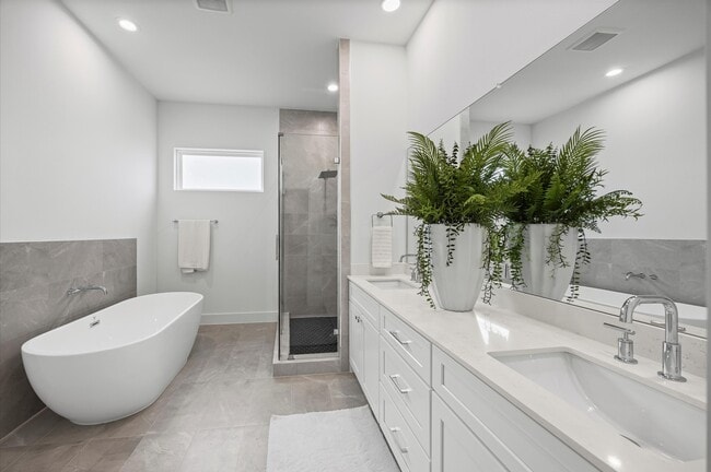 Building Photo - 5107 Avenue J