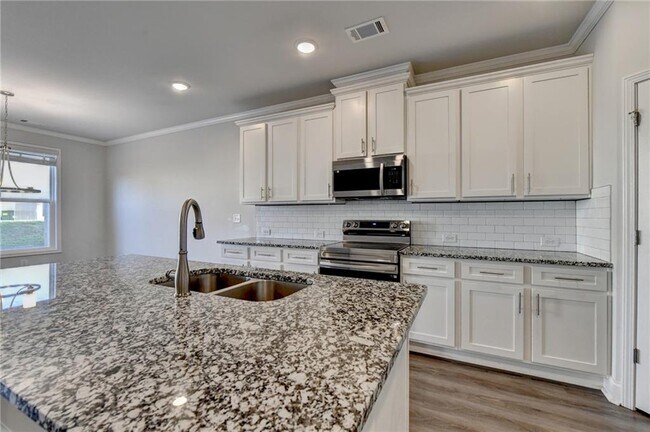 Building Photo - 3855 Brookburn Pk