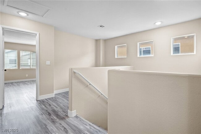 Building Photo - 6743 Winding Wood St
