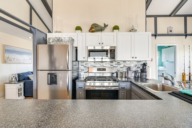 Building Photo - 1404 Hilo Bay Dr