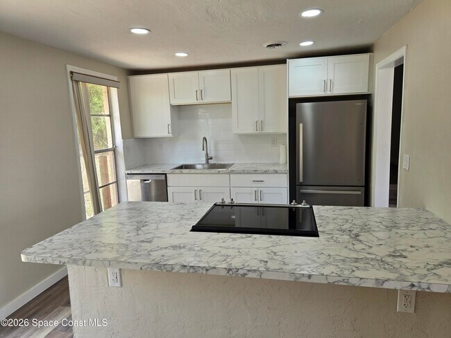 Building Photo - 39 E Azalea Cir