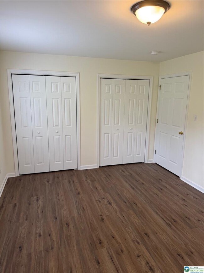 Building Photo - 7280 Adams Ct