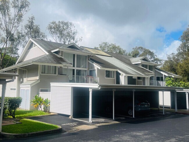 Building Photo - Partly Furnished 3-bedroom, 3-bath condo a...