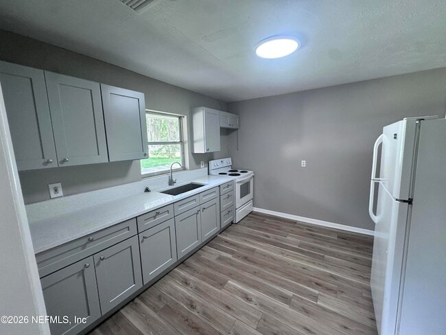 Building Photo - 6144 Catoma St