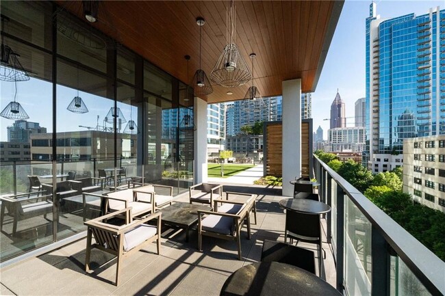 Building Photo - 903 Peachtree St NE