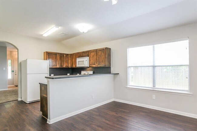Building Photo - 10602 Harbor Canyon Dr