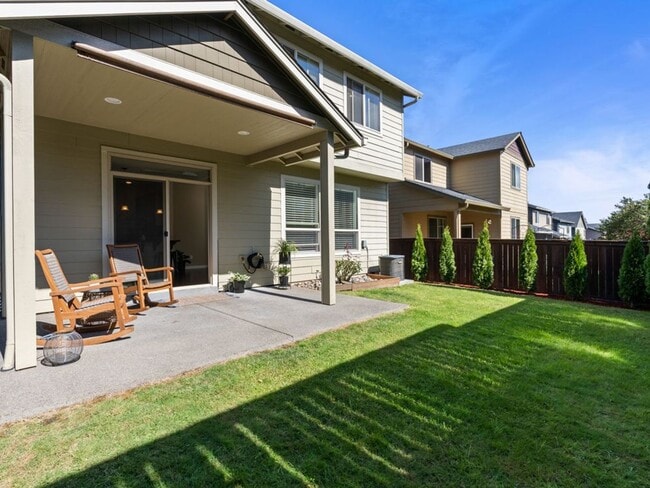 Building Photo - 4005 N Pioneer Canyon Dr