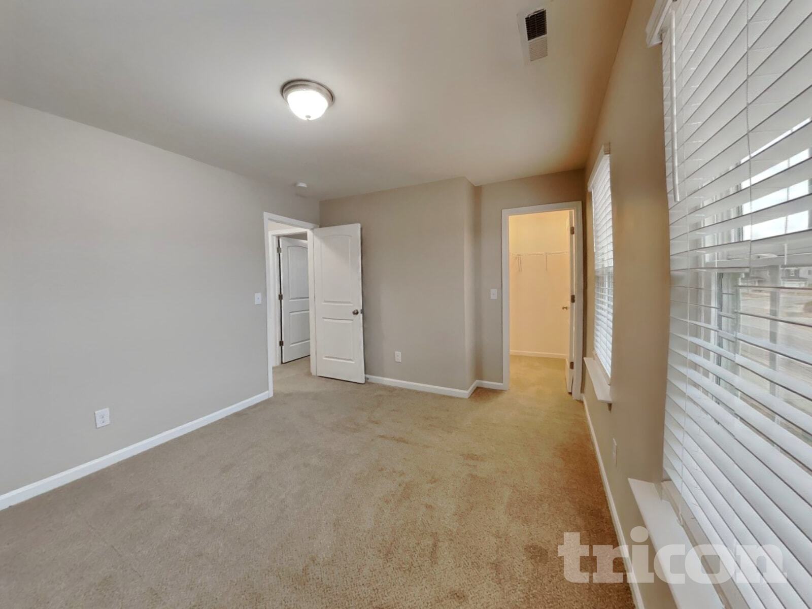 Building Photo - 144 Yadkin St