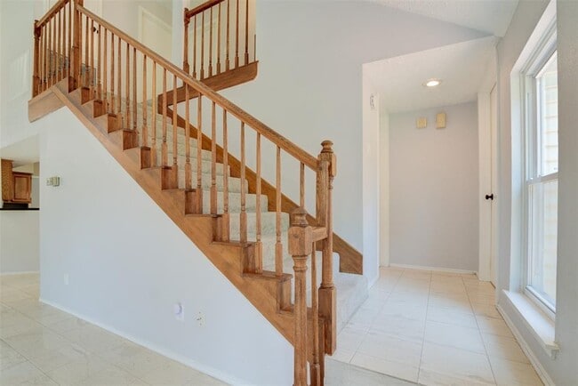 Building Photo - 3706 Echo Grove Ln