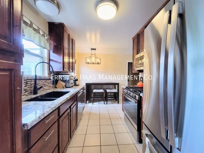 Building Photo - Beautifully Remodeled 3 Bedroom Solar Home...