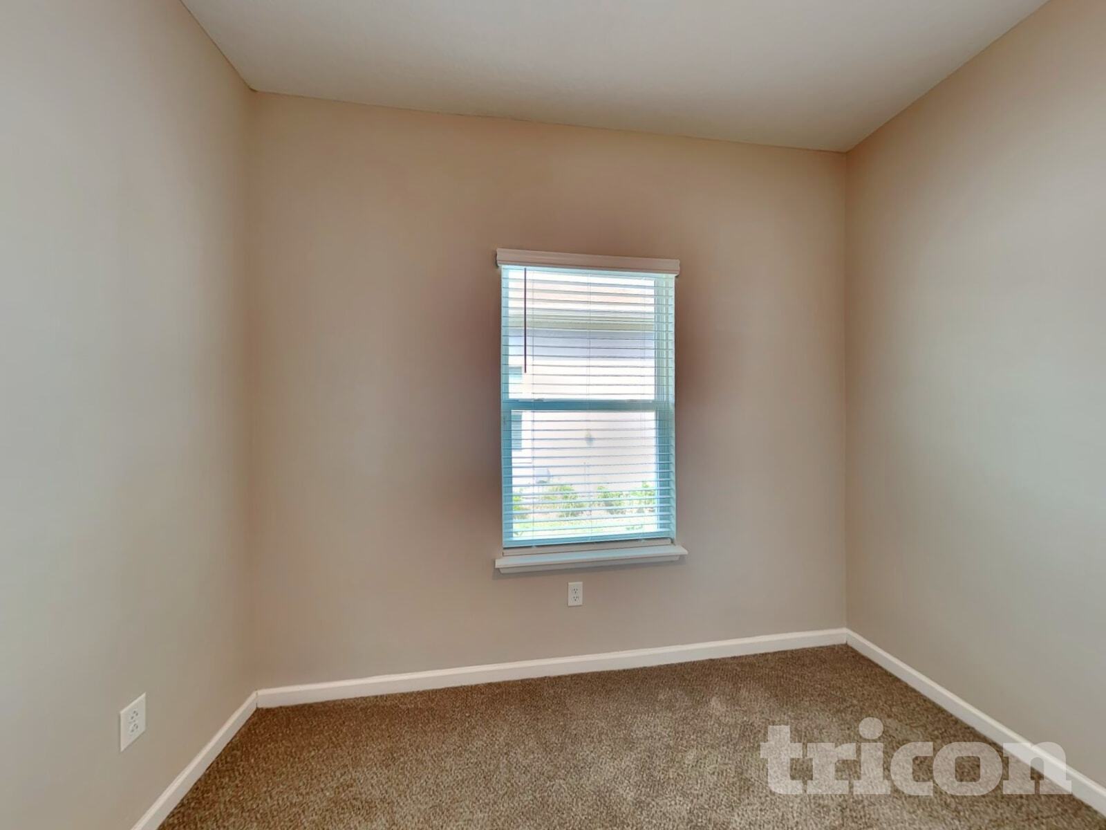 Building Photo - 124 Bloomfield Wy