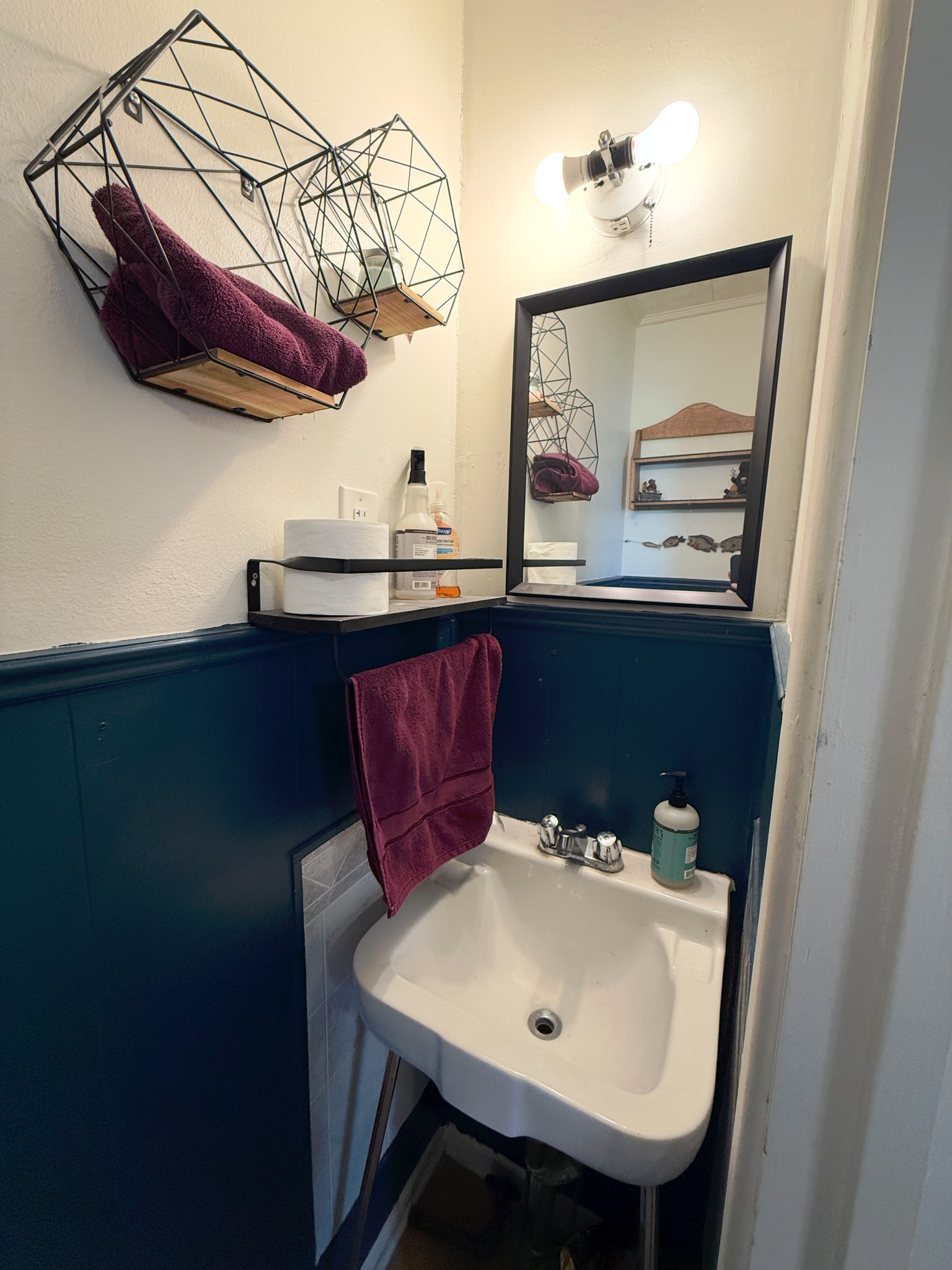 Building Photo - 1007 Emery St