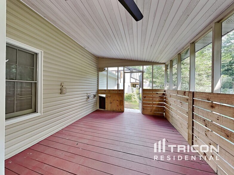Building Photo - 508 Patterson Rd SW