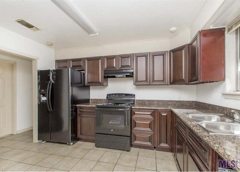 Building Photo - 1466 Harco Dr